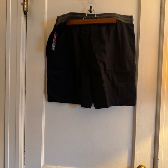 Hanes Premium 'French Terry Sleep Short NWT - Picture 4 of 5